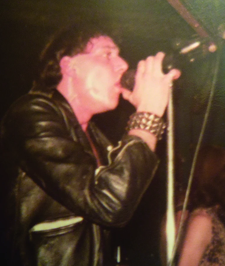 Paul Di’Anno performing live